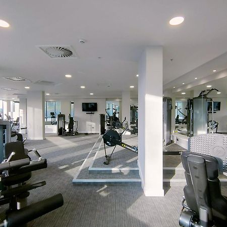 Snuggle Inn - Riverside Apartments - Views Over Looking London River Thames, Close To O2 Arena, London Excel, London City Airport, Thames Clipper- River Boat Service, Woolwich Ferry, Onsite Parking, Twin Room Option Available Экстерьер фото
